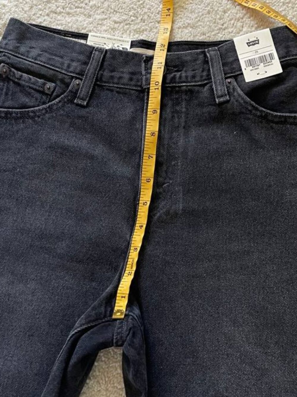 NWT Premium Levi's High Rise Baggy Shorts Black Wash Size 25 - Picture 8 of 11